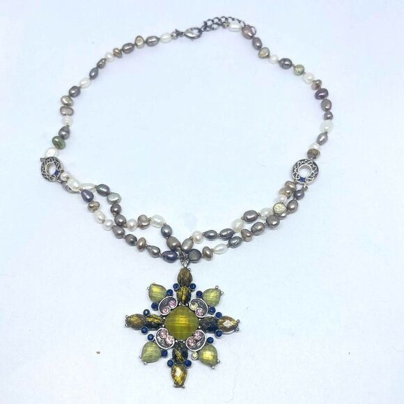 Real Pearl Flower Pendant Necklace Multicolor Lobster Closure 15.5 to 17 Inch - Picture 2 of 6